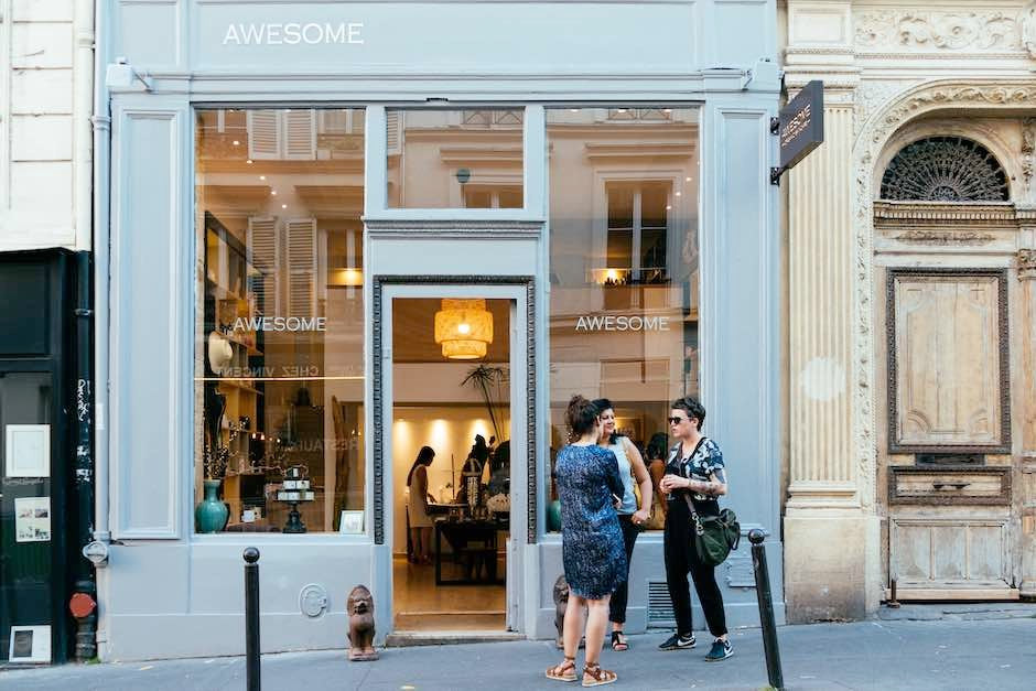 Innenansicht des Naturkosmetikgeschäfts Awesome in München