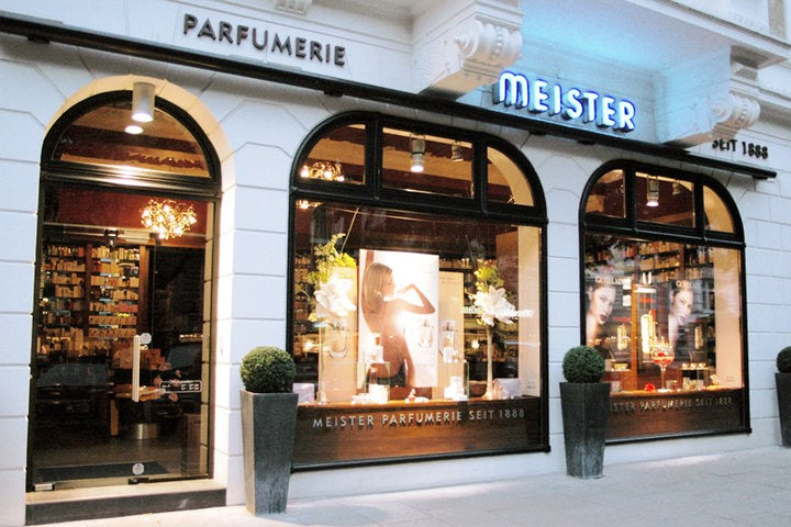 Außenansicht der Parfümerie Meister in Hamburg