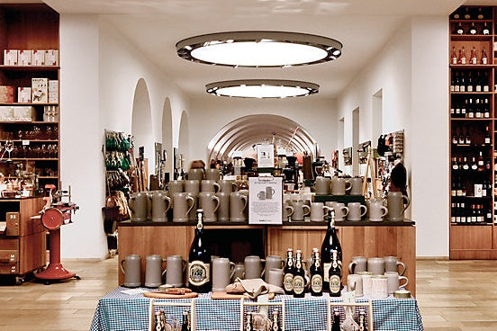 Außenansicht des Warenhauses Manufactum in München